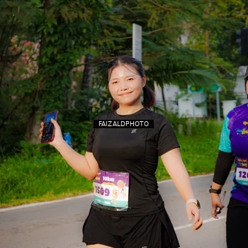 Runner Photo 8310759