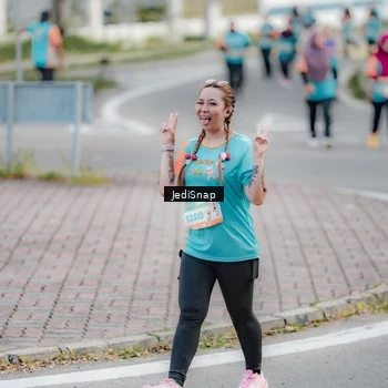 Runner Photo 8310774