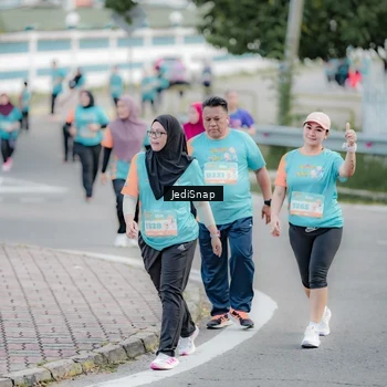 Runner Photo 8310783