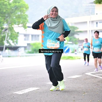 Runner Photo 8310786