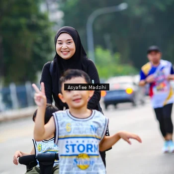 Runner Photo 8310796