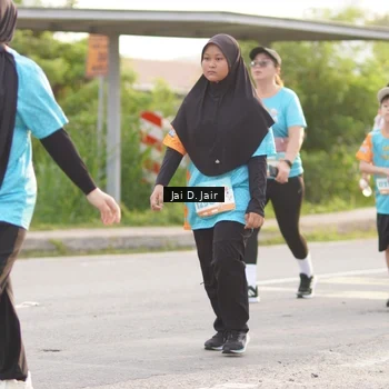 Runner Photo 8310804