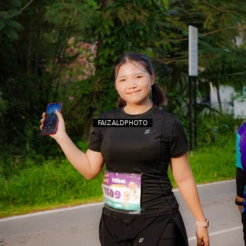 Runner Photo 8310808