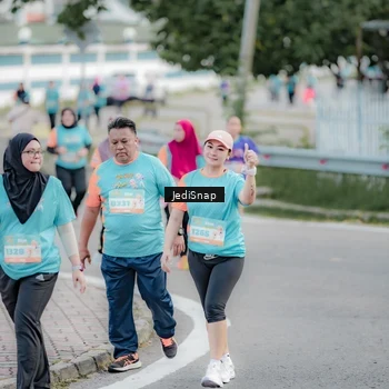 Runner Photo 8310809