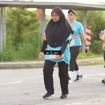 Runner Photo 8310817