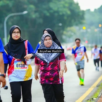 Runner Photo 8310834