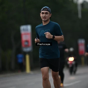 Runner Photo 8310865