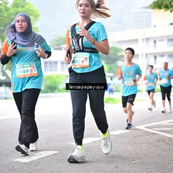 Runner Photo 8310868
