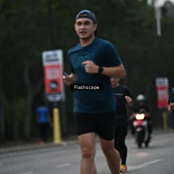 Runner Photo 8310896