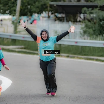 Runner Photo 8310897