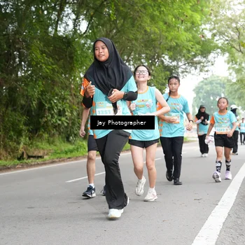 Runner Photo 8310898