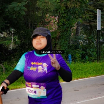 Runner Photo 8310915