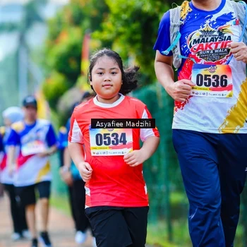 Runner Photo 8310921