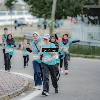 Runner Photo 8310930