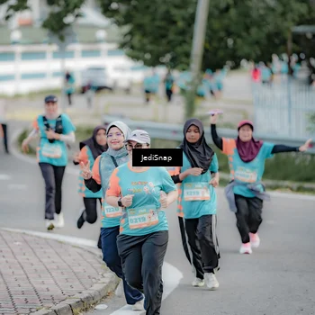 Runner Photo 8310964