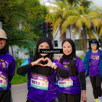 Runner Photo 8310985