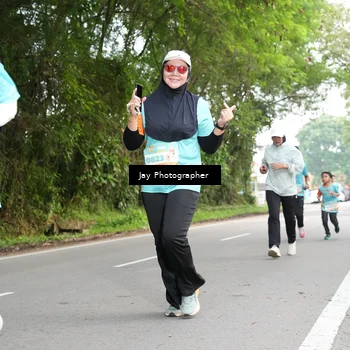 Runner Photo 8310989