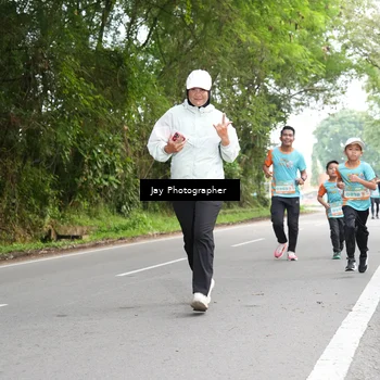Runner Photo 8310991