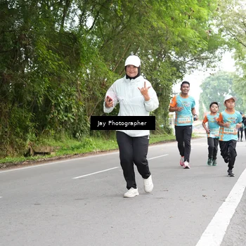 Runner Photo 8310995