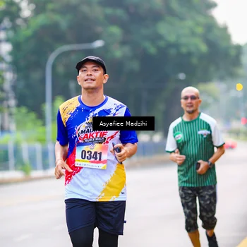 Runner Photo 8310996