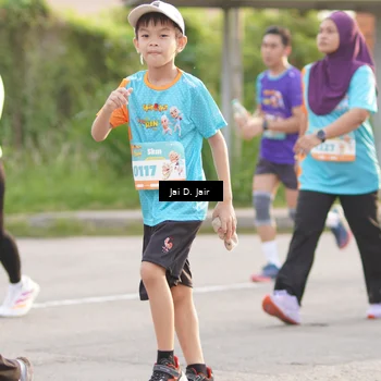 Runner Photo 8311000