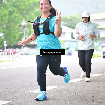 Runner Photo 8311008
