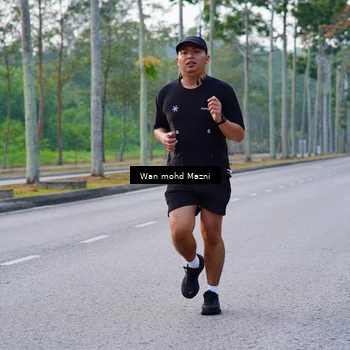 Runner Photo 8311019
