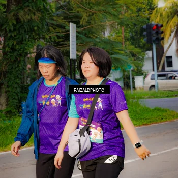 Runner Photo 8311030