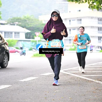 Runner Photo 8311035