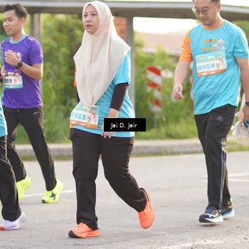 Runner Photo 8311037