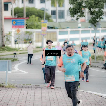 Runner Photo 8311093