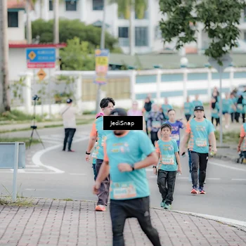 Runner Photo 8311095