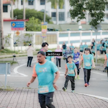 Runner Photo 8311099