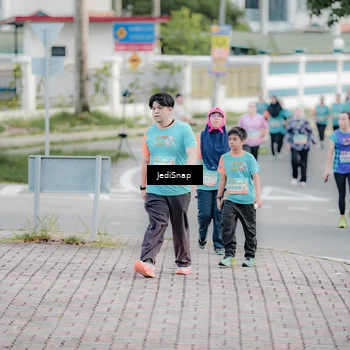 Runner Photo 8311128