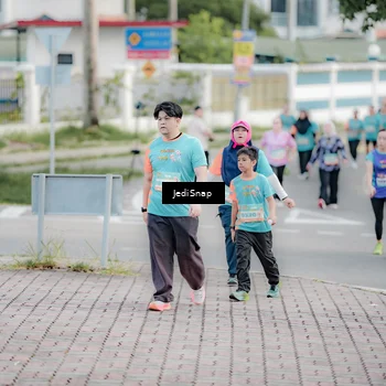 Runner Photo 8311137