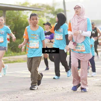 Runner Photo 8311143