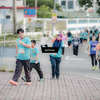 Runner Photo 8311152