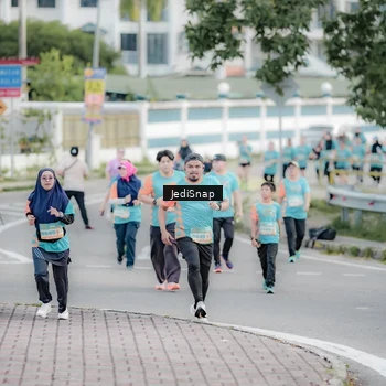 Runner Photo 8311153