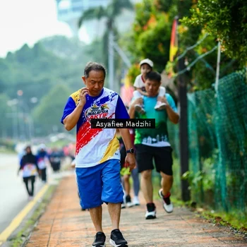 Runner Photo 8311184