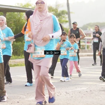 Runner Photo 8311204