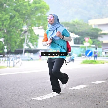Runner Photo 8311205