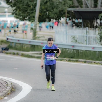 Runner Photo 8311217