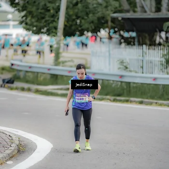 Runner Photo 8311235