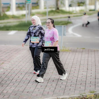 Runner Photo 8311237