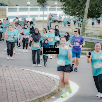 Runner Photo 8311258