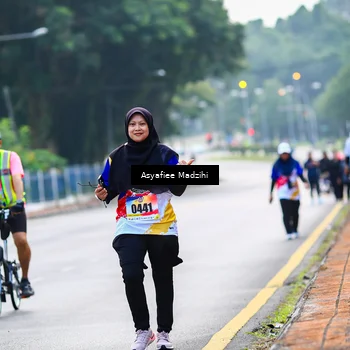 Runner Photo 8311275