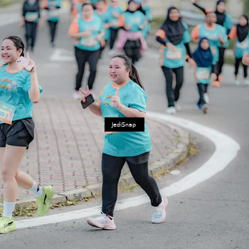 Runner Photo 8311289