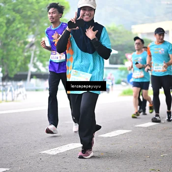 Runner Photo 8311290