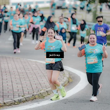 Runner Photo 8311291