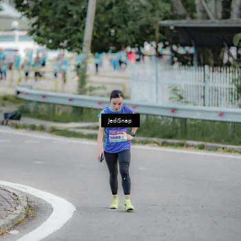 Runner Photo 8311299